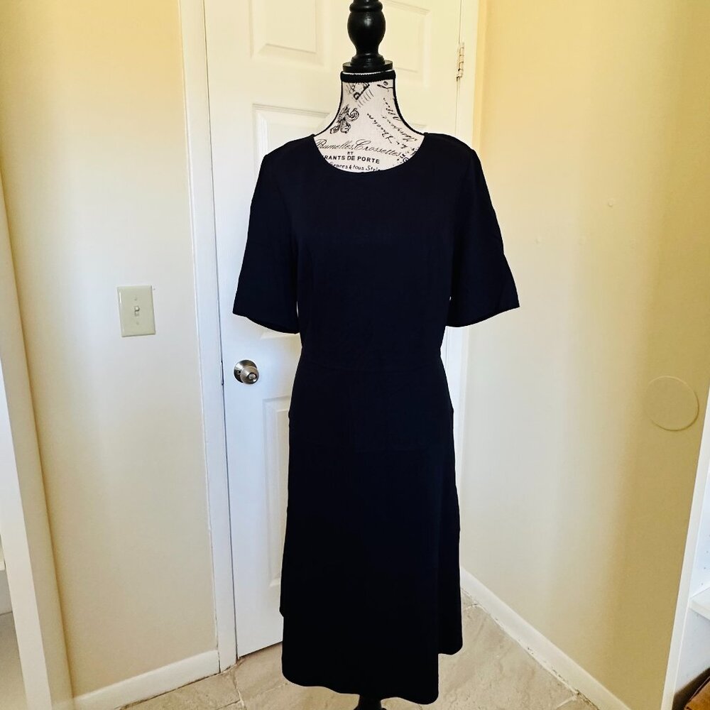 Talbots Navy Blue Stretch Sheath Dress Size 12 Short Sleeve Back Zip